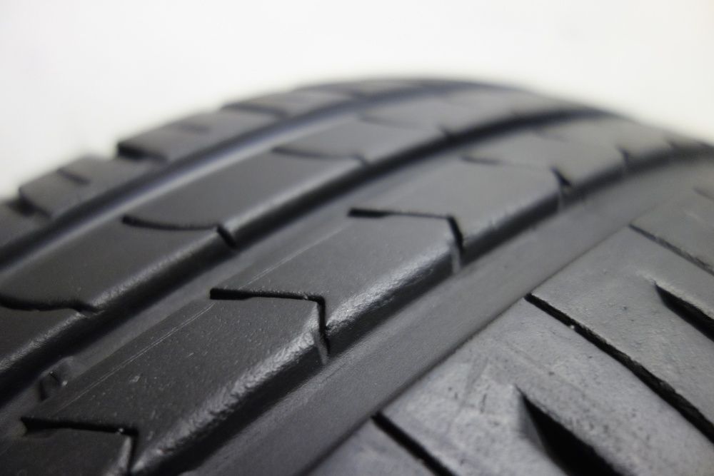 185/50/16 KUMHO Ecsta Hs51 Lato