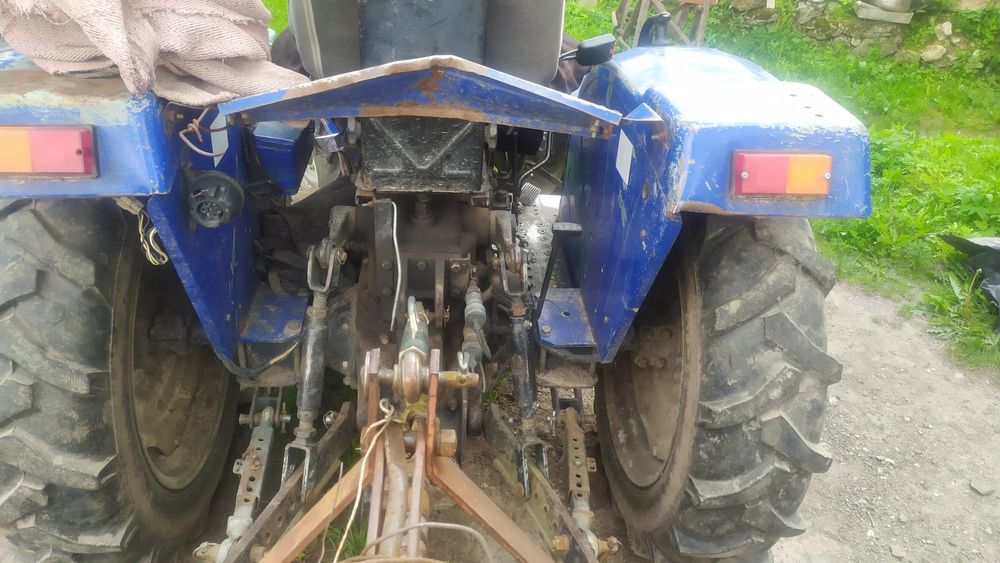 ПРОДАМ ТРАКТОР ДЖІНМА 244 Е з документами любе переоформлення