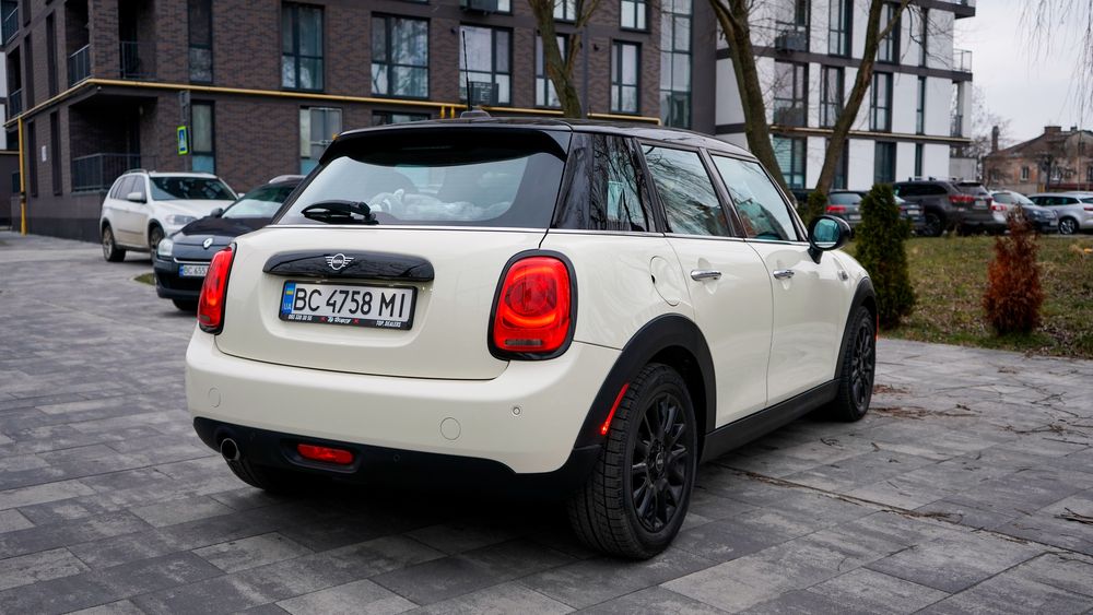 2018 Mini Cooper F55