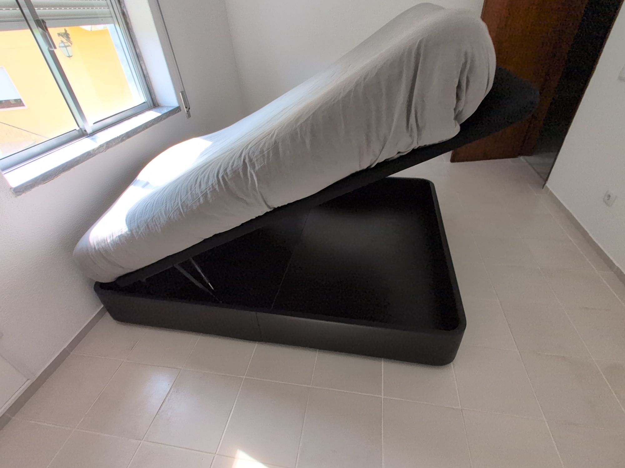 Conjunto Cama IKEA (tudo incluído)