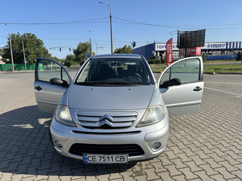 Продам автомобіль Citroen C3 2006