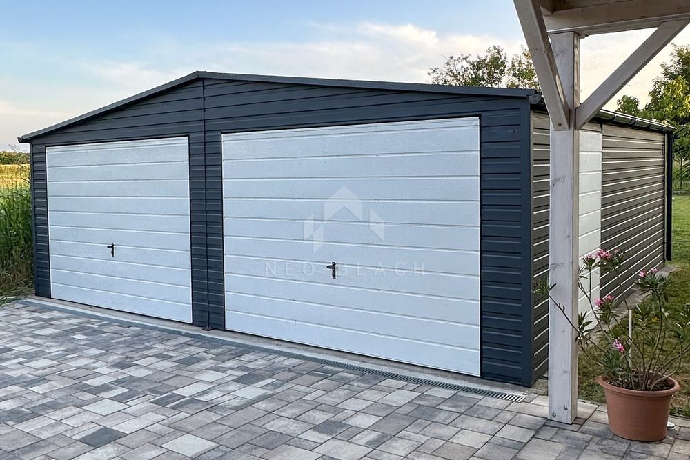 Garaż Blaszany 7,5X6M 2X Brama Drzwi Biały Rynny Dwuspadowy Nb139