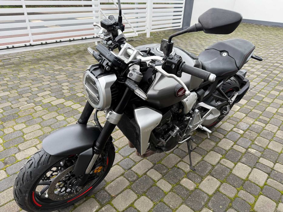 HONDA CB 1000R, CB 1000, 18r, bezwypadek, silnik do naprawy, oryginał