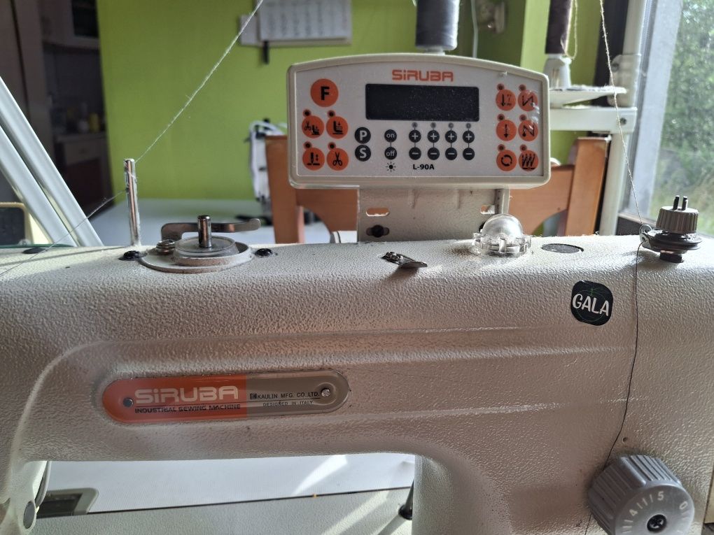 Maszyna stębnówka Siruba automat