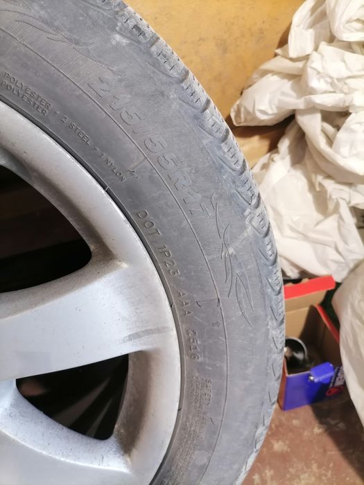 Шини зимові 215 55 17+ диски 5000