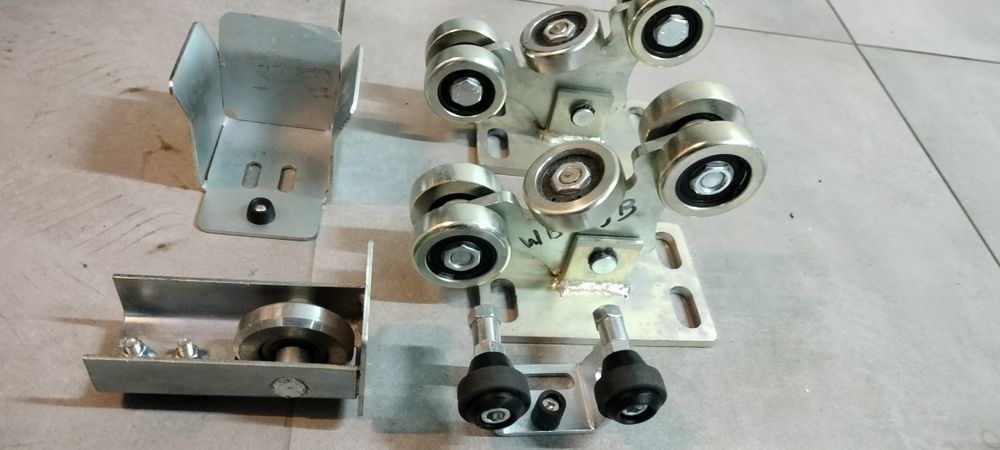 Wózek WBS-5B do bramy przesuwnej 80x80x5