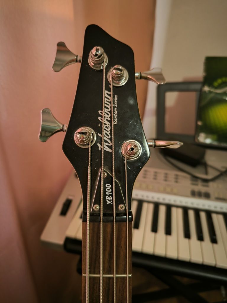 Бас гітара Washburn XB100
