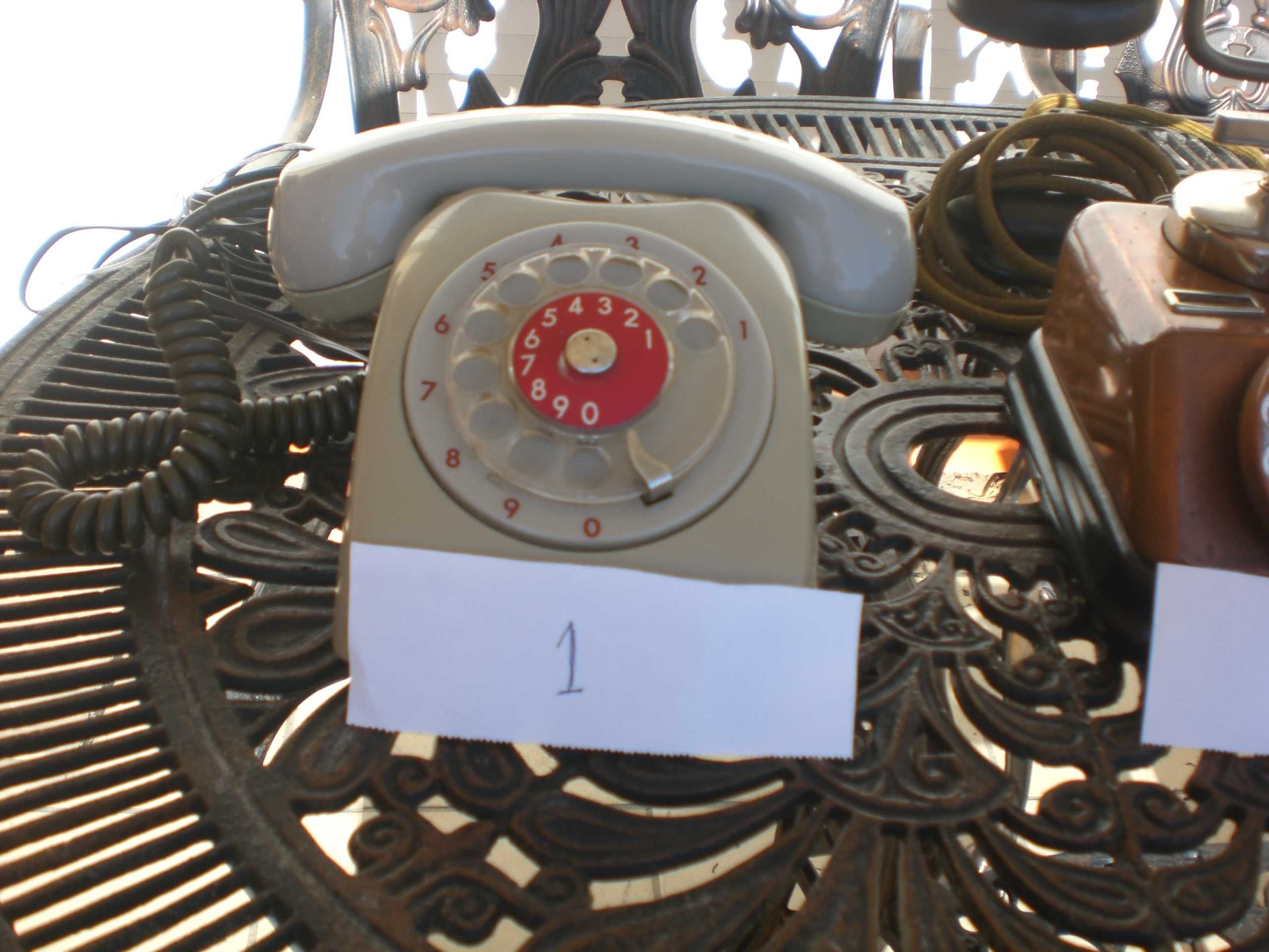 Telefone antigo francês