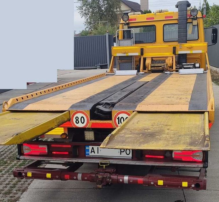 Продам евакуатор на запчастини