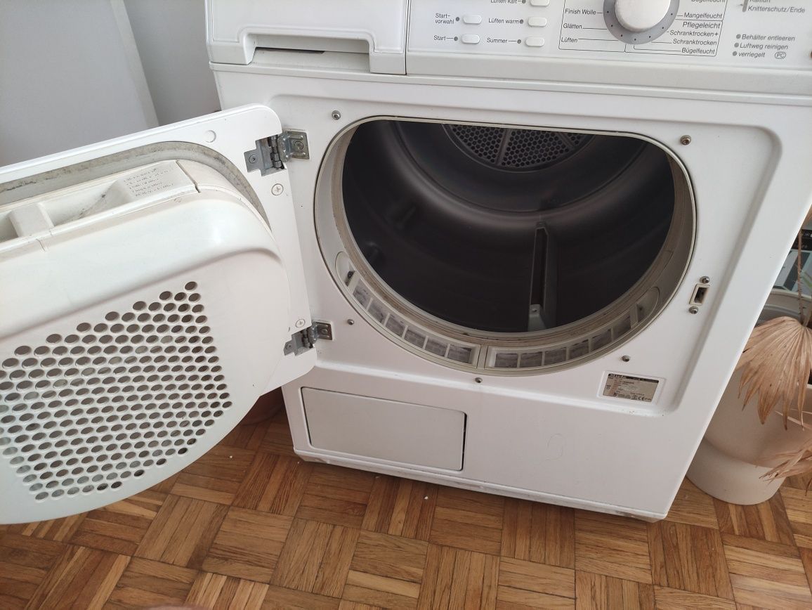 Suszarka bębnowa Miele T273C