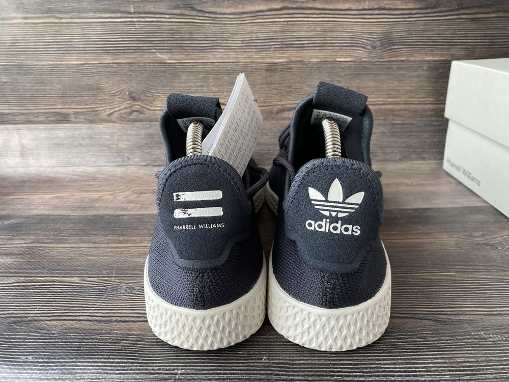 Кросівки Adidas Originals x Pharell Williams Tennis HU 43 1/3 р