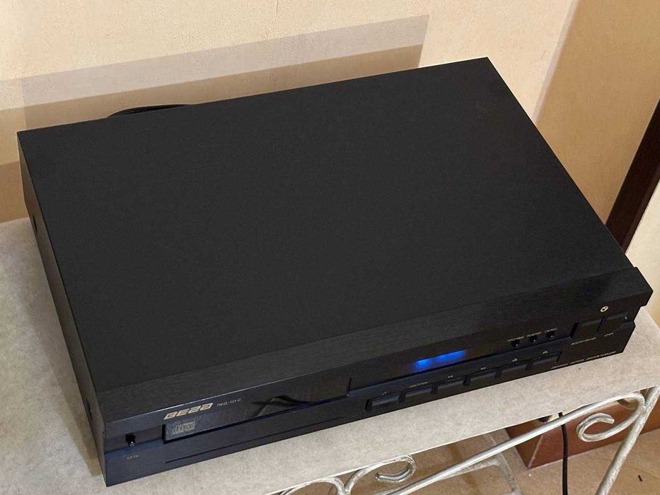 Проигрыватель компакт-дисков "Вега ПКД-121С"