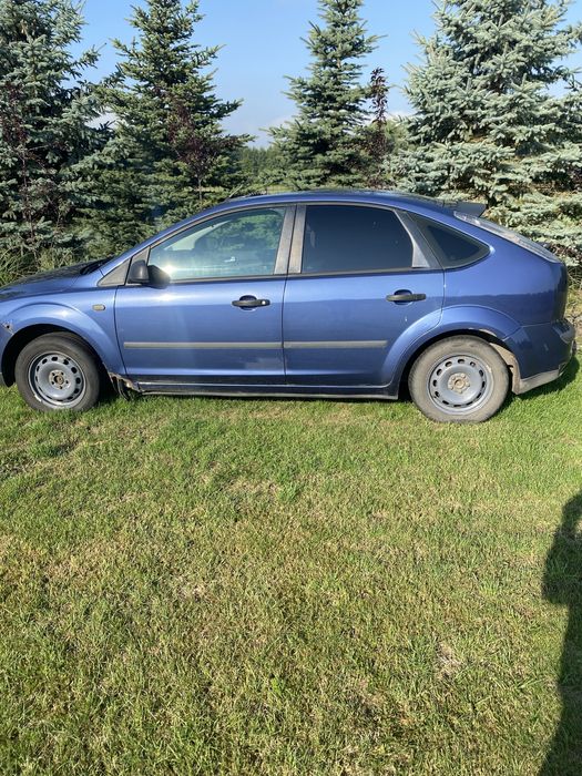 Ford Focus 2006 do poprawek lakierniczych