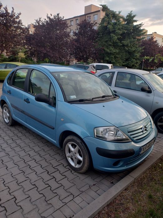 Sprzedam 1.1 Benz OPIS