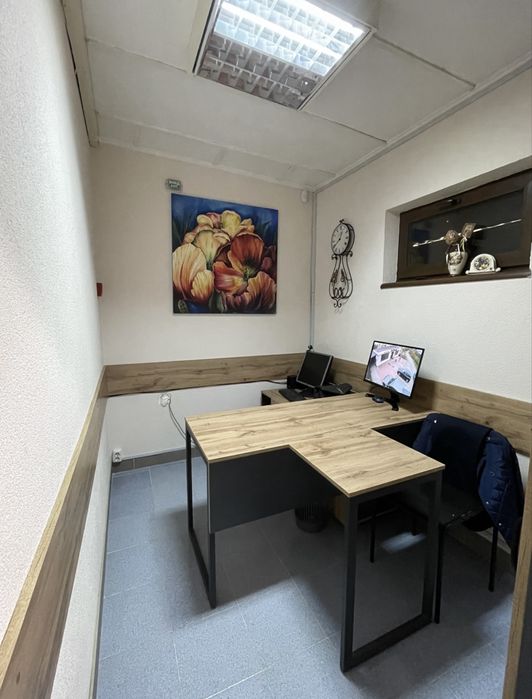 Продаж, комерційне приміщення, 180 квМ