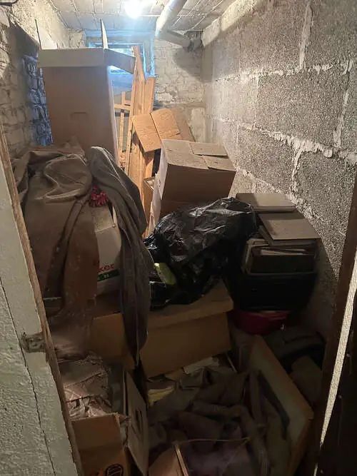 Wywóz mebli, Opróżnianie mieszkań/piwnic Warszawa, Tanio i szybko!