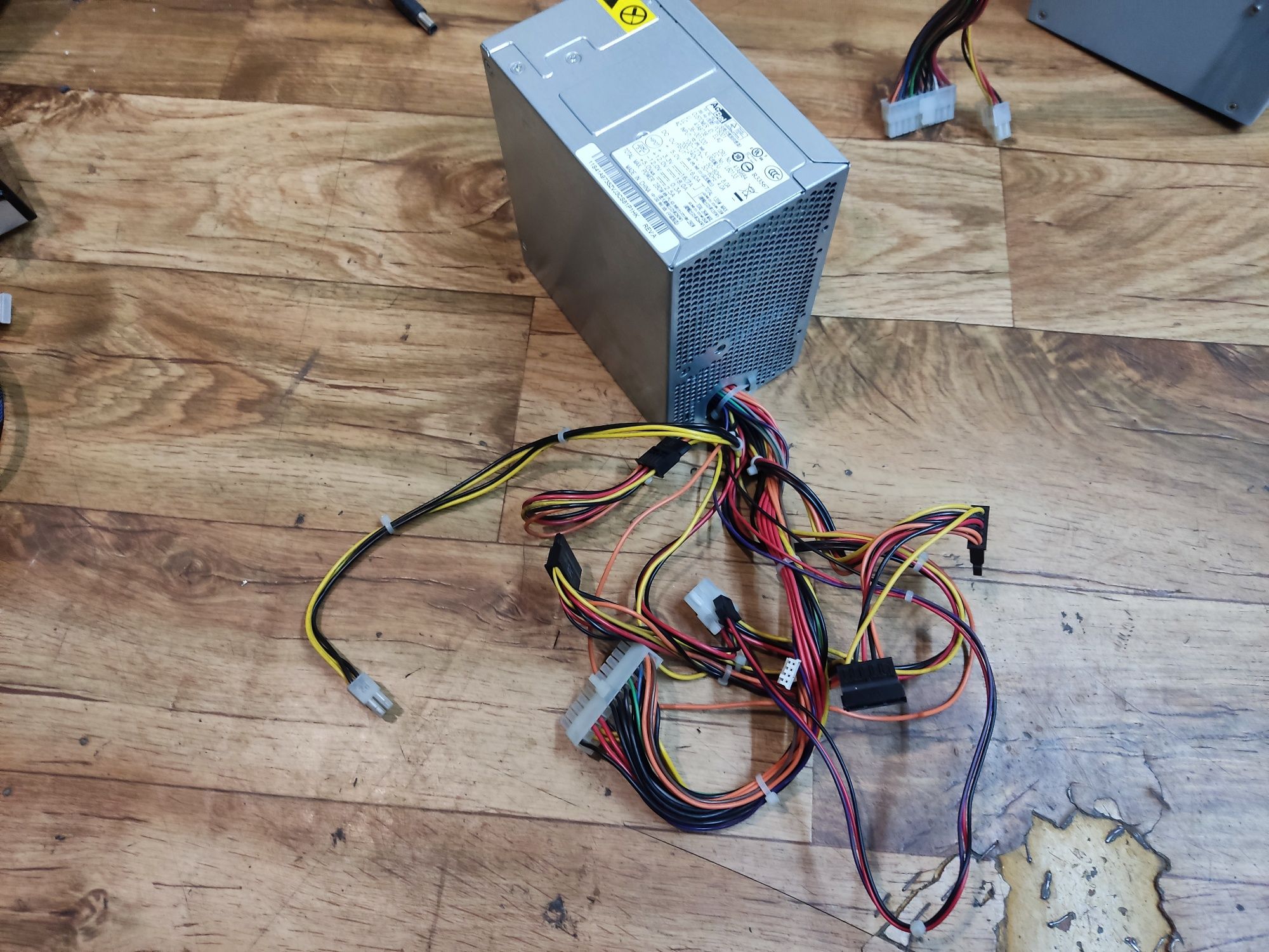 Zasilacz komputerowy DeskTop Atx SaTa 280 W HIT CENA ! ACBEL PC6001