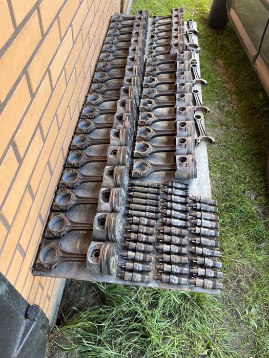 Колінвал розпридвал мерседес 124 202 210 2.5 3.0 дізель бензин