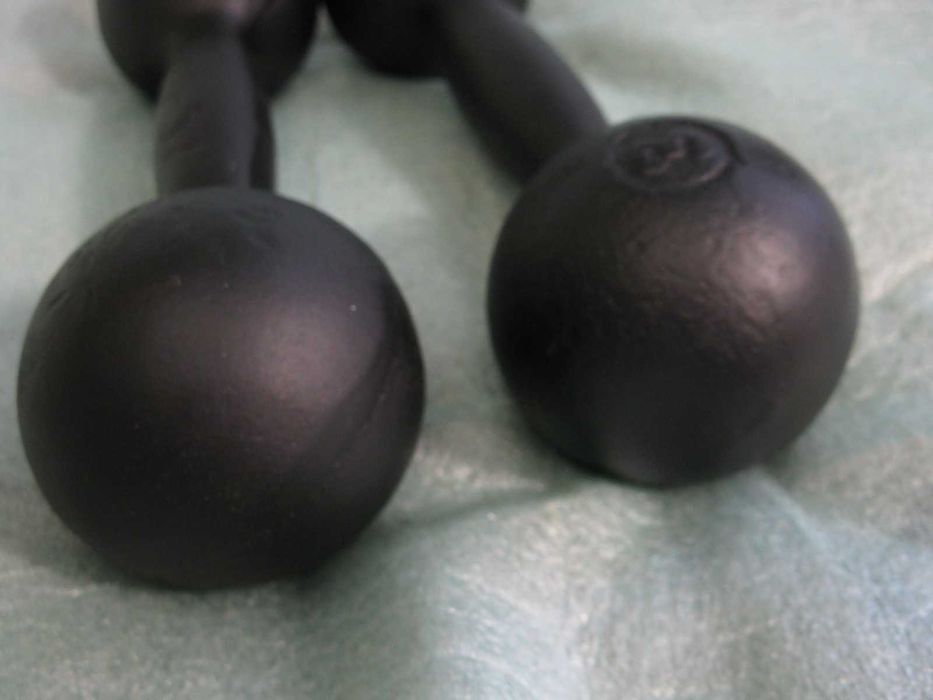 гантели   по   3   кг    каждая