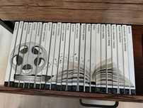 Biblioteka Gazety Wyborczej - omówienia lektury + filmy (24 płyty DVD)