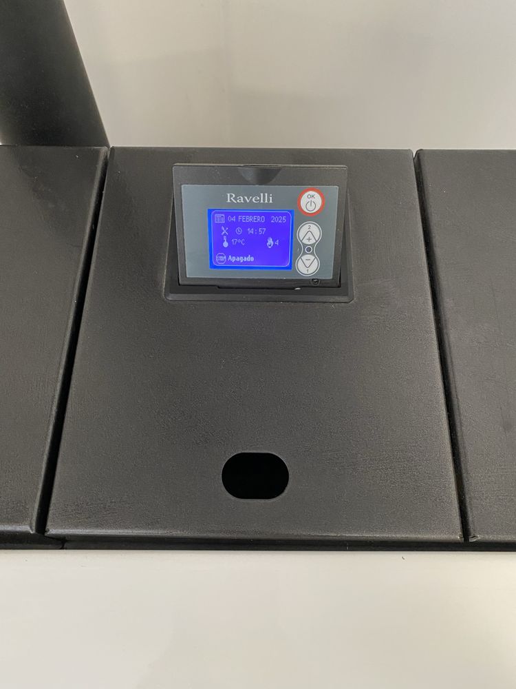 Salamandra pellets, Ravelli R70