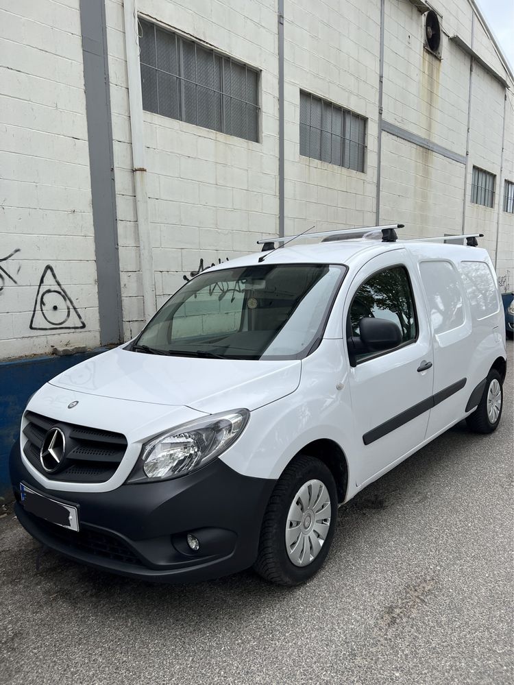 Mercedes Citan Longa 109 CDI c/ Isolamento Térmico e Janela traseira