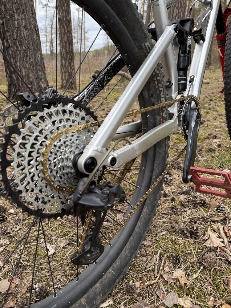 Rower Dartmoor Rocbird Enduro (Marzocchi Sram Garbaruk X-Fusion Ergon)