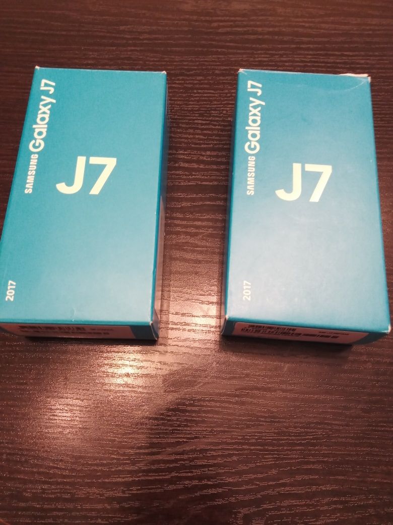 Samsung Galaxy J7 2 sztuki