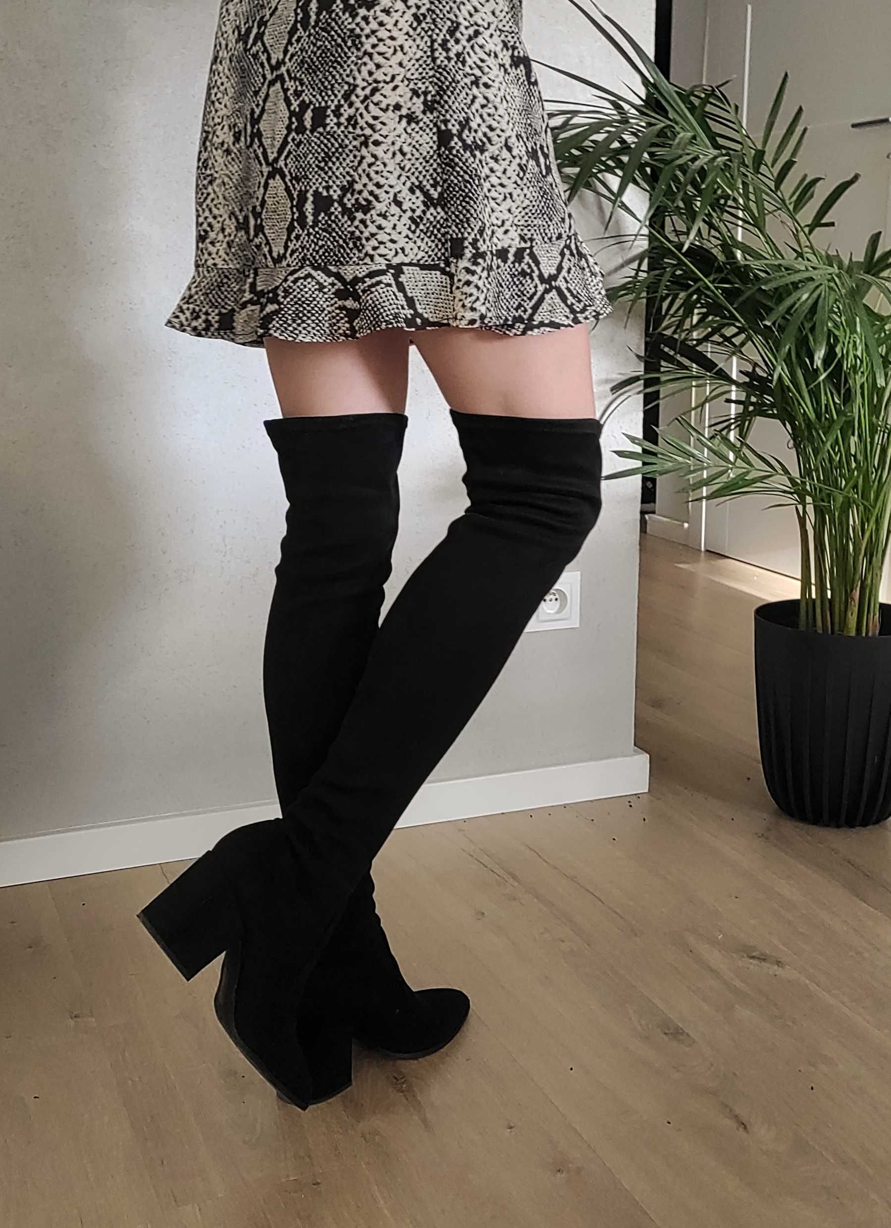 Czarne Muszkieterki Steve Madden 39 Długie kozaki za kolano