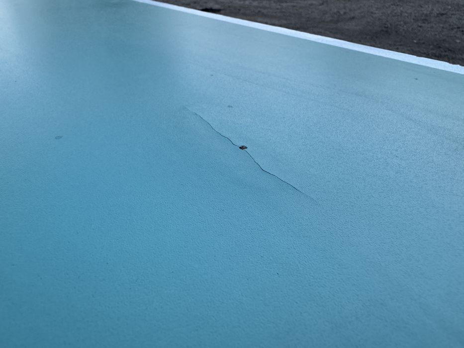 Тенісний стіл тільке поверхня з двох одиниць