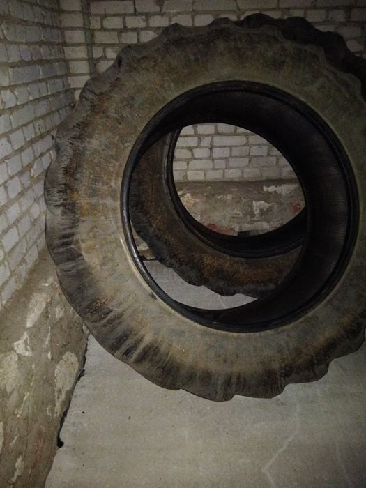 Opony rolnicze 16.9/38