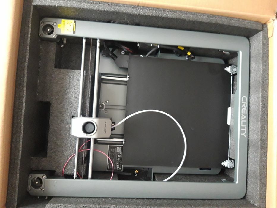 3д принтер Creality Ender 3 V3 Plus