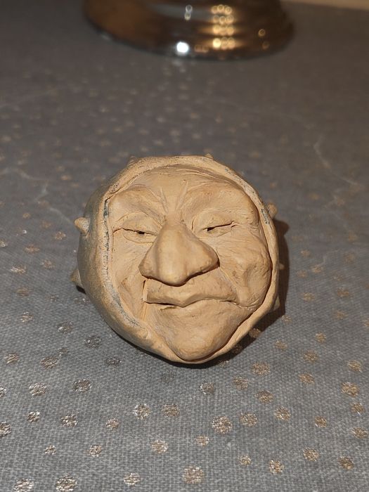 Unikatowa Figurka/Rzeźba - Tajemnicza Głowa Potwora/Gnoma - ceramika