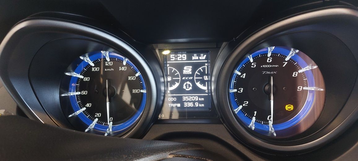 Yamaha Tmax 560 Tech Max