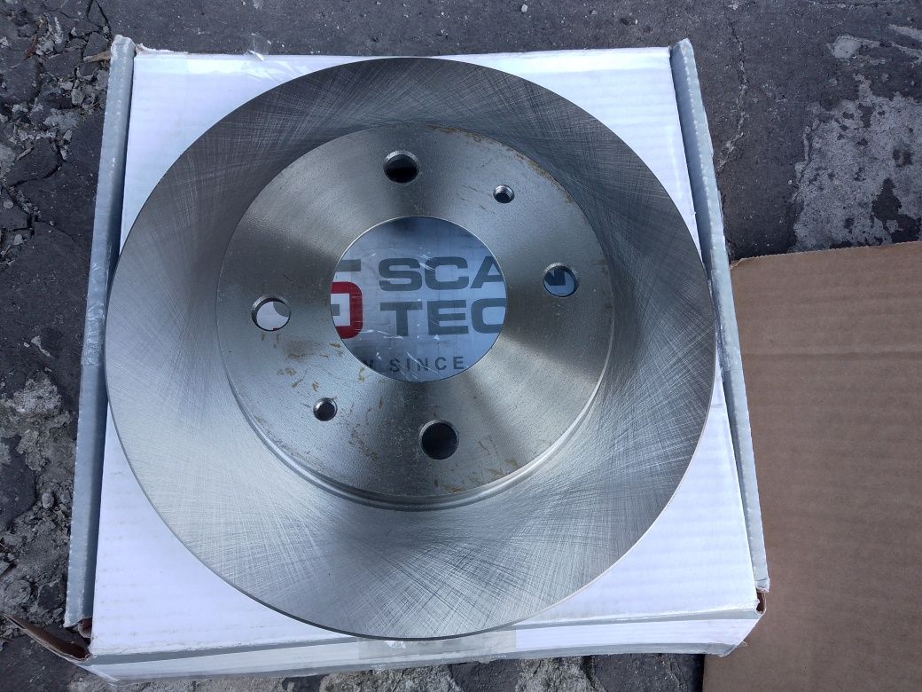 Tarcze hamulcowe Volvo V40/ S40