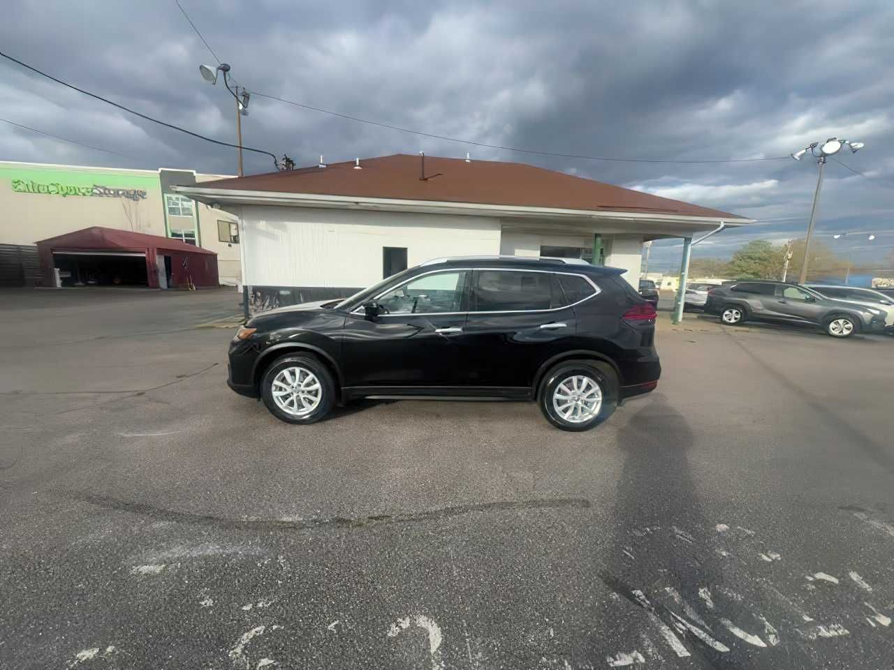 Nissan Rogue SV 2018