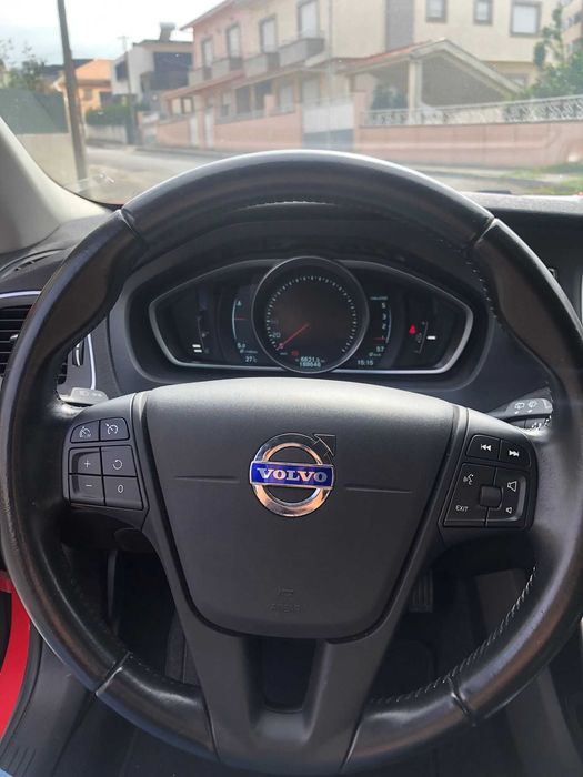 Volvo v40 Bi-turbo 190cv