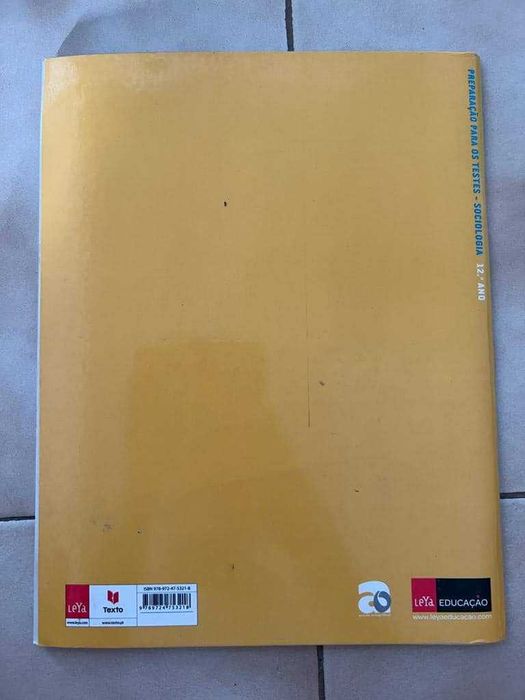 Manual de Sociologia 12º ano e Caderno de Atividades