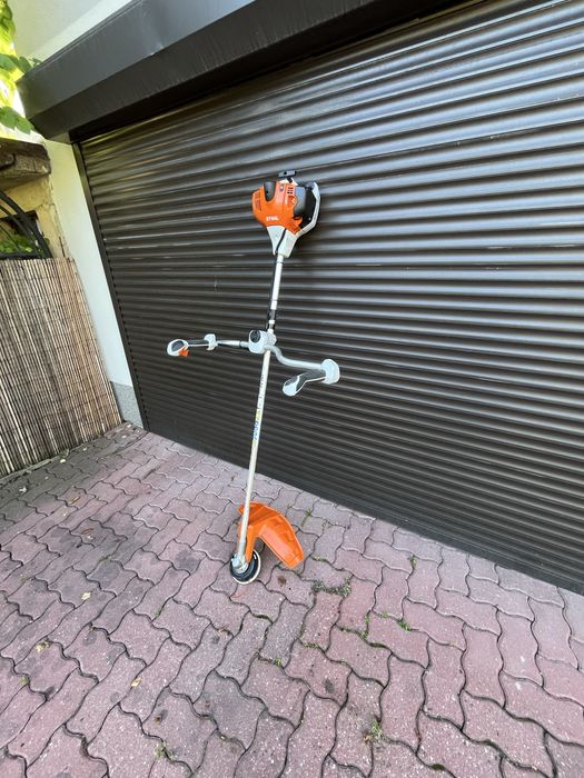 Wynajem Kosa Spalinowa / kosiarka / Stihl 2,7 KM