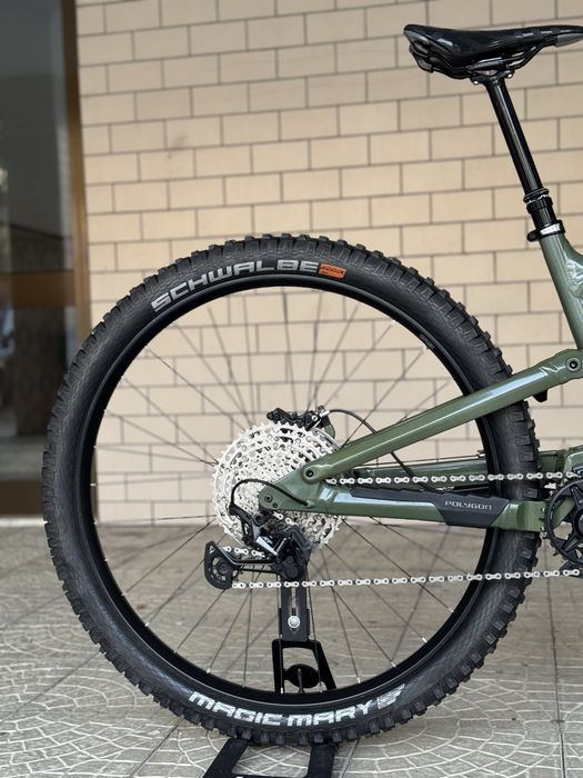 Bicicleta  Enduro Polygon Collosus N9