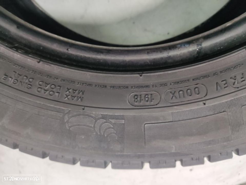 2 pneus semi novos 205-65r16c - michelin - oferta dos portes 100 EUROS
