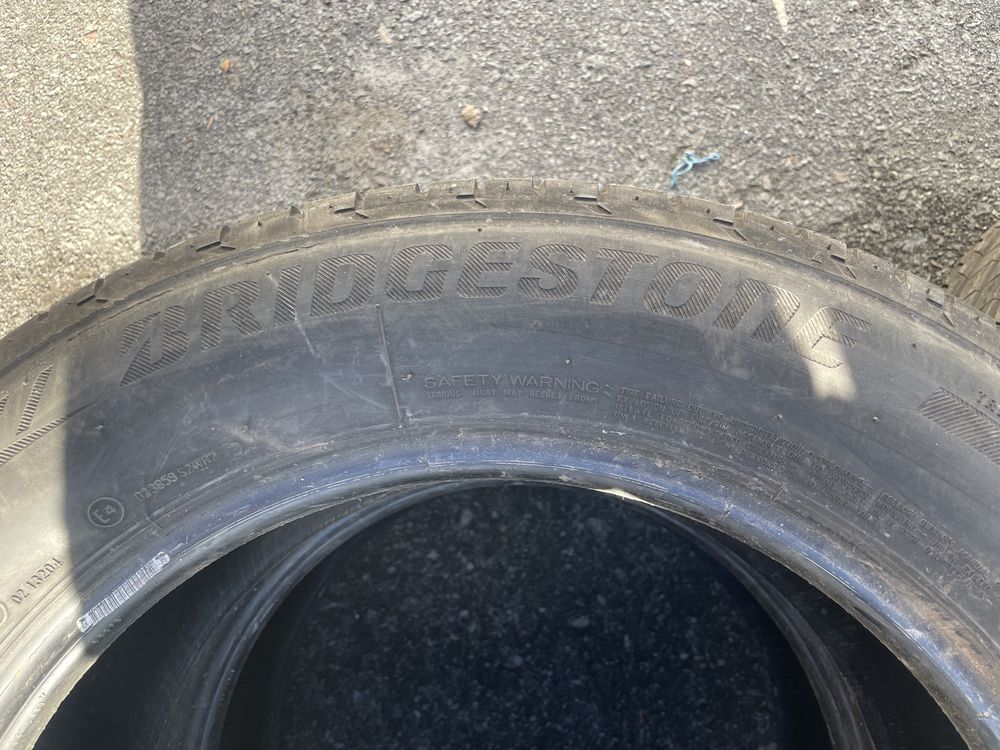 235/55/17 лето шины Bridgestone Potenza S001,резины покрышки бу