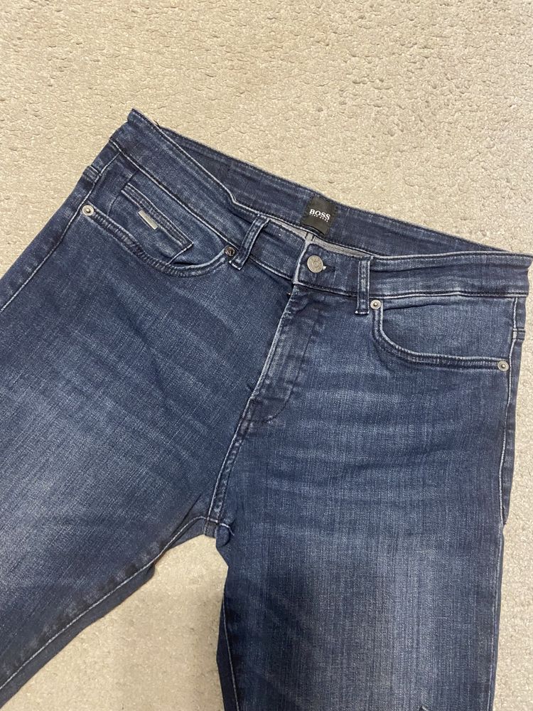 Męskie spodnie jeansy Hugo boss roz 33/32