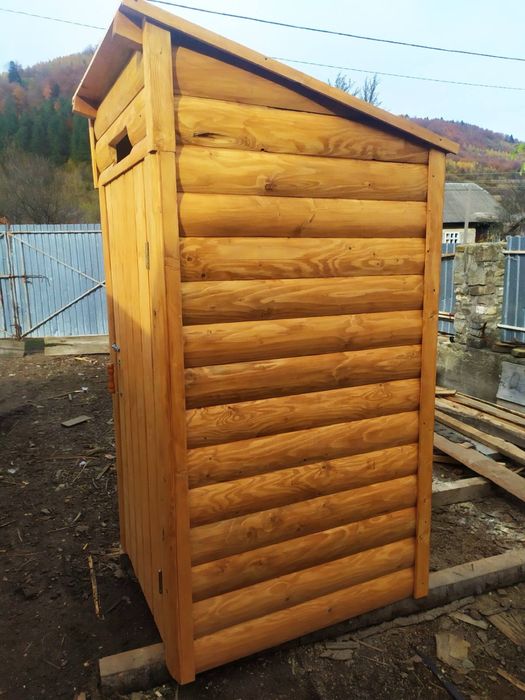 Продам, деревяний туалет