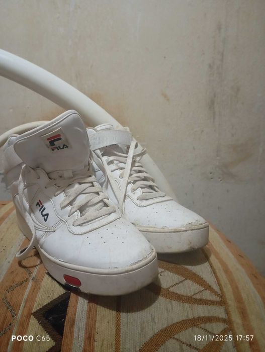 sapatilhas fila nº44