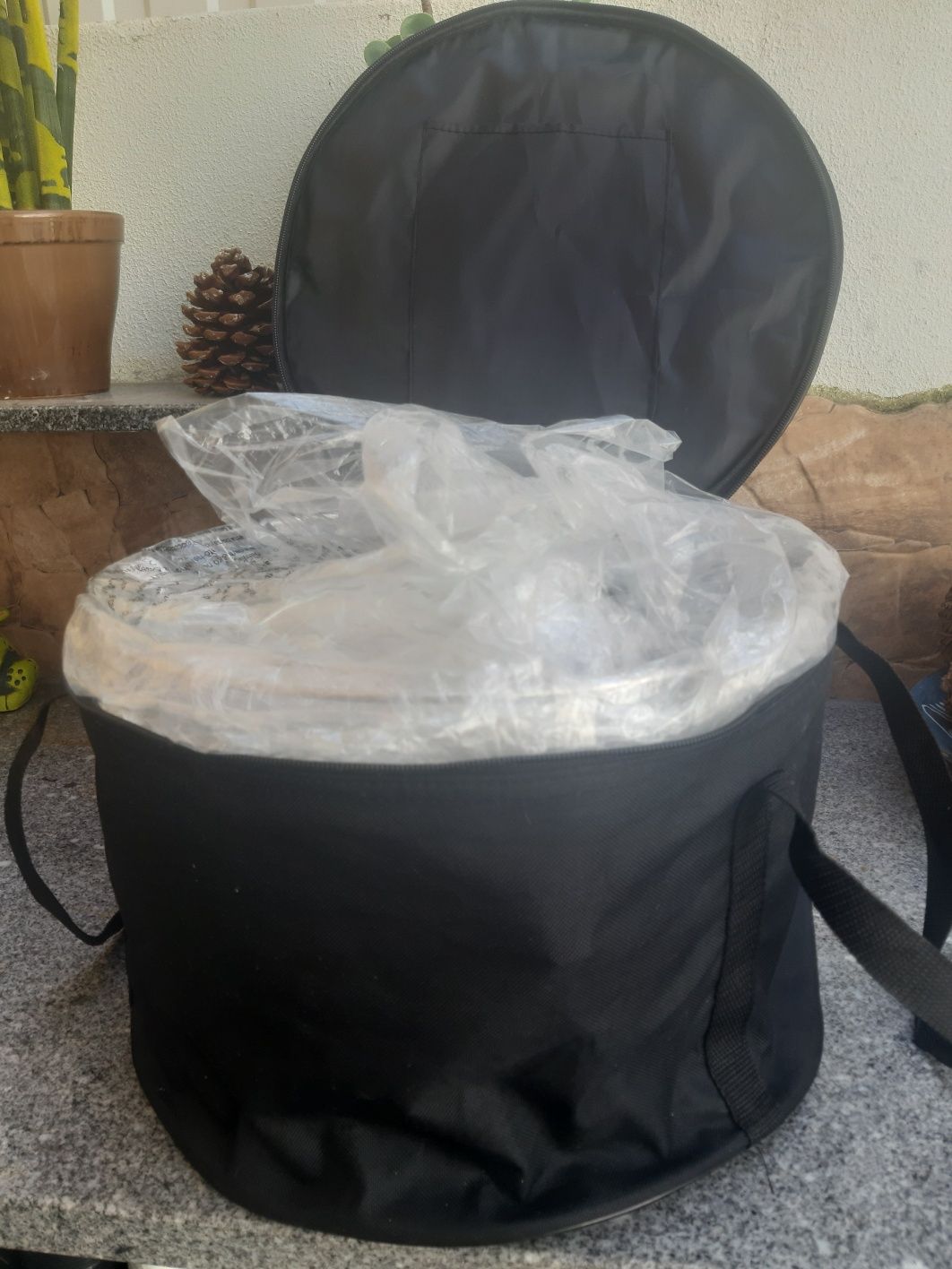 Grelhador a carvão sem cheiro