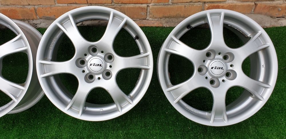 Диски 5x114.3 R16 ЕТ45 Rial, Toyota Nissan Lexus Hyundai Mitsubishi