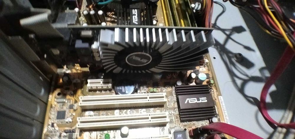 Компьютер 2 ядра, 4гб ддр2 видеокарта. 450в бп