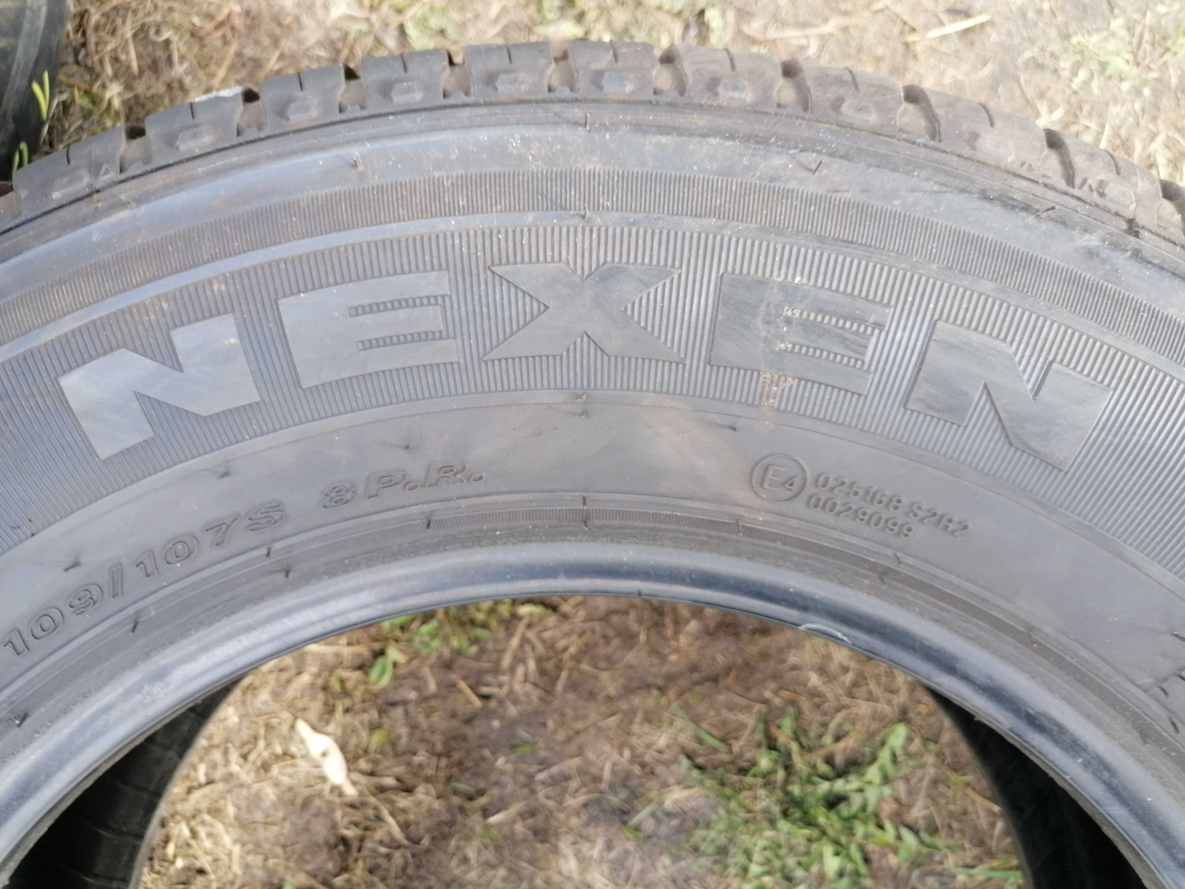 Nr. 1134 nexen 215/70r15C pojedynka