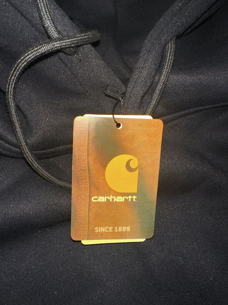 Sweat Carhartt nova